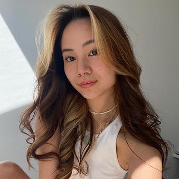 Jenny Huang Profile Picture